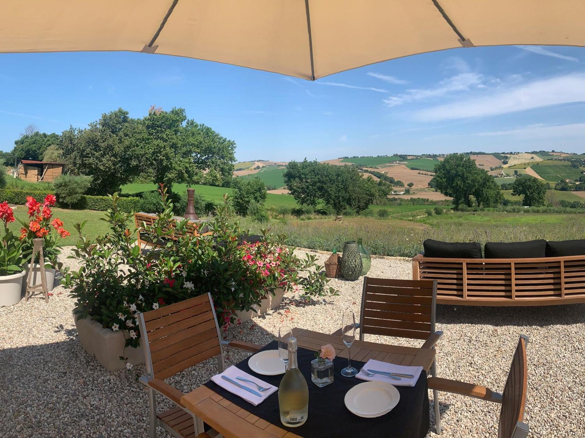 Gastronomic B&B Carlocarla Monte San Pietrangeli Zewnętrze zdjęcie