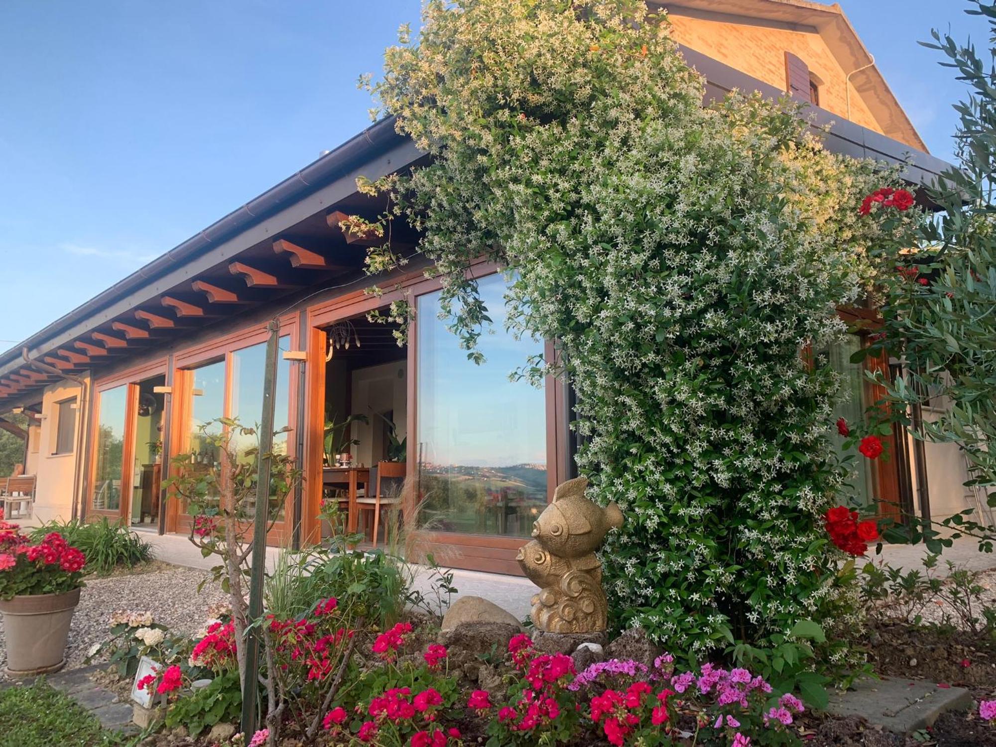 Gastronomic B&B Carlocarla Monte San Pietrangeli Zewnętrze zdjęcie